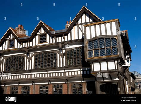 Tudor house museum southampton hi-res stock photography and images - Alamy