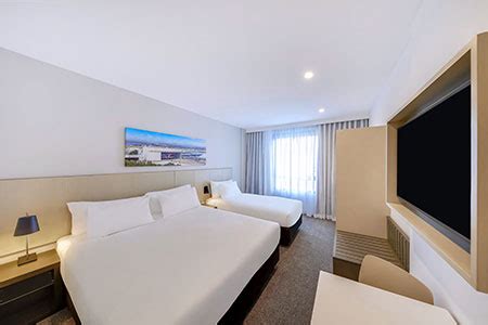 Sydney Airport Hotel | Travelodge Hotels