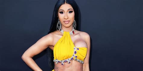 Cardi B's Abs at the Billboard Music Awards Are My Favorite Part of ...