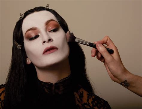 Halloween How-To: Morticia Addams | Halloween makeup tutorial, Morticia ...