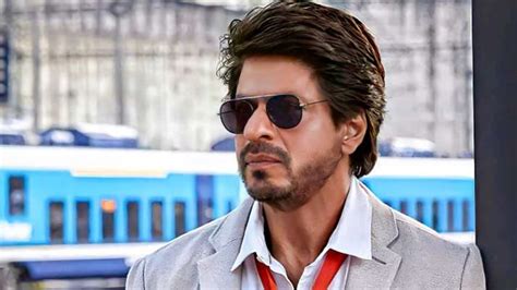 Ask SRK: Fan asks Shah Rukh Khan when he’ll release his upcoming film ...