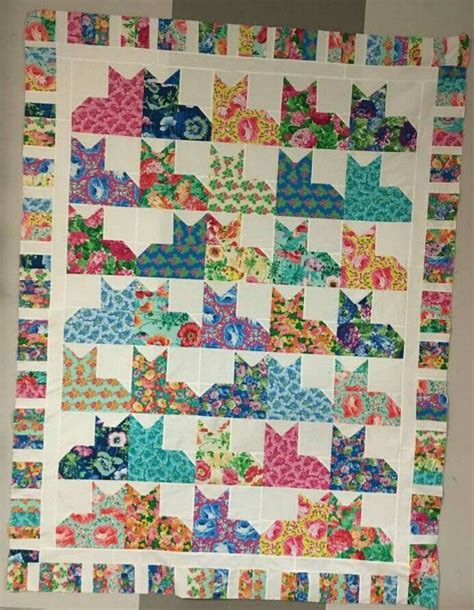 watch Jenny Doan tutorial for making pieced cats | Cat quilt patterns, Cat quilt block, Cat quilt