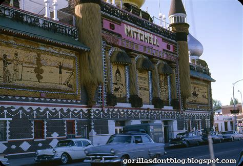 GORILLAS DON'T BLOG: Mitchell Corn Palace, South Dakota