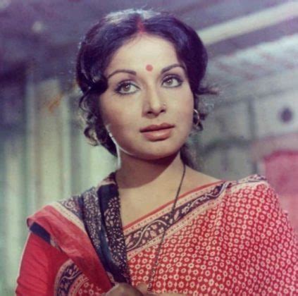 Rakhee Gulzar Height, Weight, Age, Boyfriend, Family, Facts, Biography