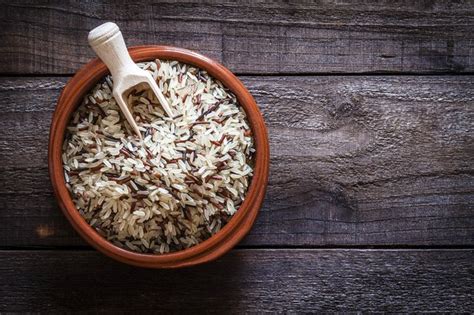 Parboiled Rice vs. Brown Rice Nutrition | livestrong