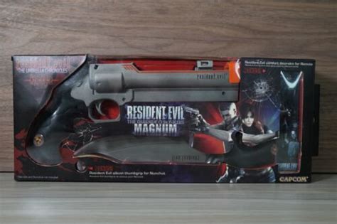 Resident Evil: The Darkside Chronicles Magnum Gun & Knife Wii Sealed | eBay