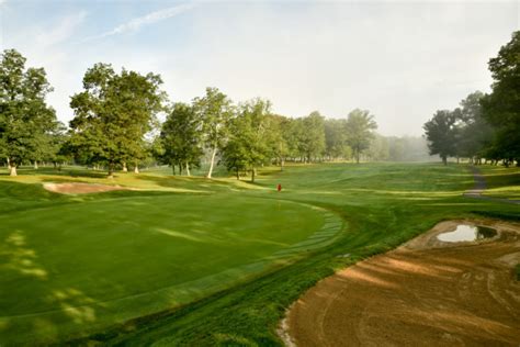 Pipestem Championship Course, Pipestem, West Virginia - Golf course information and reviews.