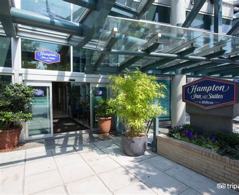 Hampton Inn & Suites Downtown Vancouver (Vancouver): What to Know ...