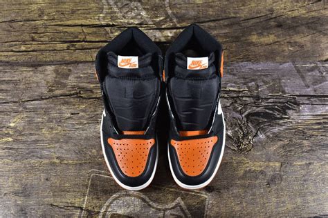 AIR JORDAN 1 RETRO HIGH OG - Shattered Backboard 2015 Reps