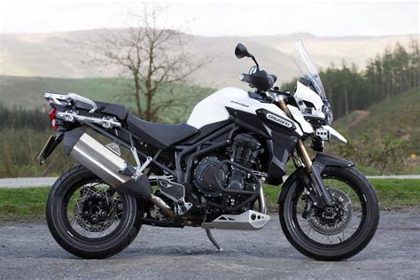 TRIUMPH TIGER 1200 EXPLORER (2012 - 2015) Review | MCN