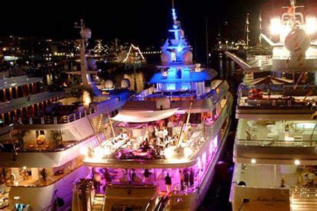 VIP luxury; crazy bear yacht party in Monaco #Formula 1 Paddock Club Monaco #Amber Lounge Party ...