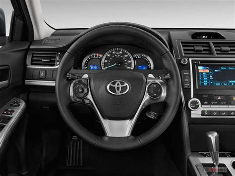 2014 Toyota Camry: 58 Interior Photos | U.S. News