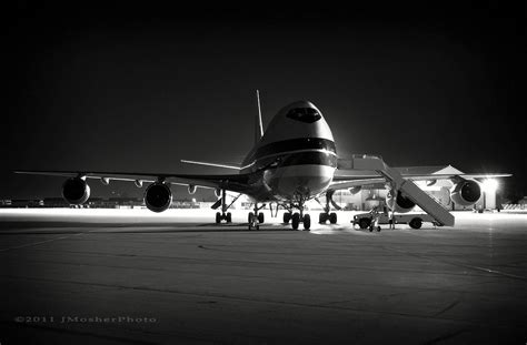 Boeing 747 Night Portrait by jdmimages on DeviantArt