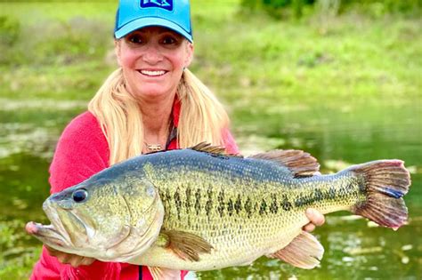 Possible World Record Largemouth Bass Landed From 10-acre Po - Fly ...