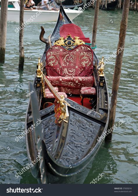 Venice Gondola Rich Decorations Deck Venetian Stock Photo 37605016 - Shutterstock