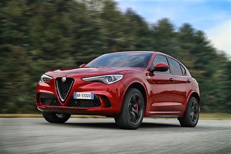 ALFA ROMEO Stelvio Quadrifoglio Specs & Photos - 2017, 2018, 2019, 2020 ...