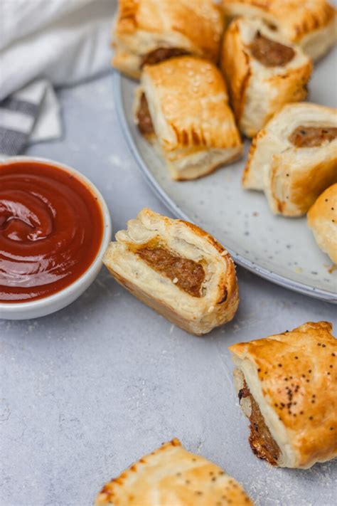 Mini Sausage Rolls Recipe - cravingsmallbites.com