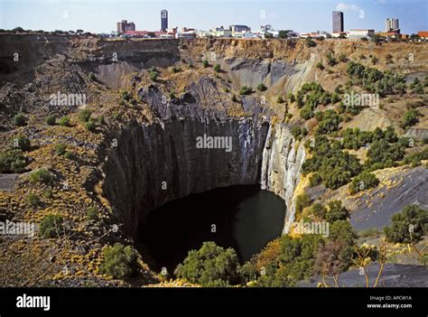 The Big Hole diamond mine Kimberley South Africa Stock Photo - Alamy