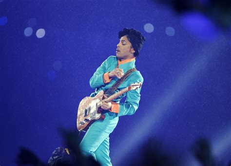 Prince’s 2007 Super Bowl halftime show still considered one of the best ...