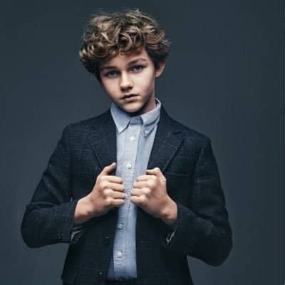 Levi Miller - Age, Net Worth, Height, Bio, Career, Single, Facts