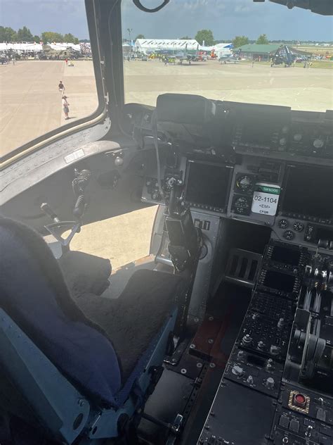 A350 cockpit from the outside - pilot for scale : r/aviation