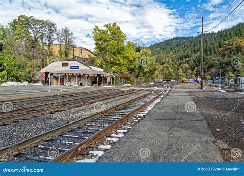 Railroad Tracks Approach the Amtrak Train Station in Dunsmuir ...