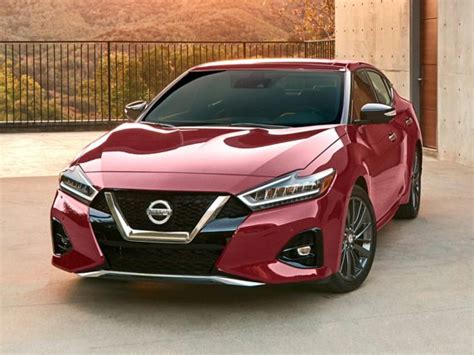 2023 Nissan Maxima Interior & Exterior Photos & Video - CarsDirect