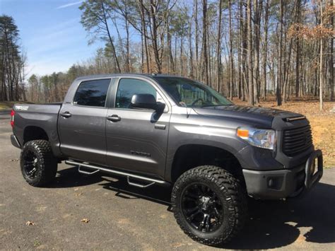 Purchase used 2016 Toyota Tundra Limited Extended Crew Cab Pickup 4 ...