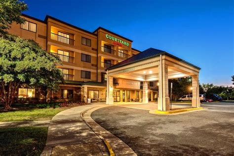 HREC Arranges Sale of Courtyard by Marriott Springfield, Va.