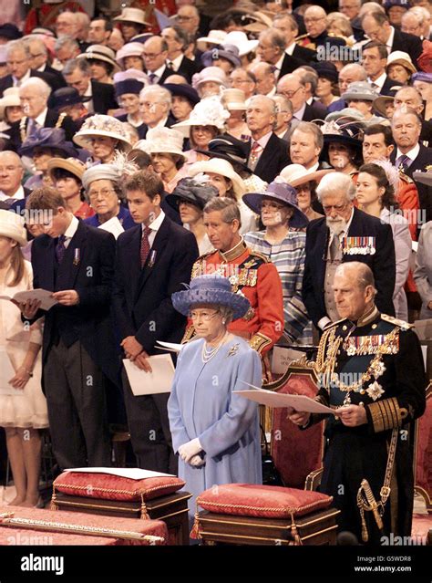 Royalty - Queen Elizabeth II Golden Jubilee Stock Photo - Alamy