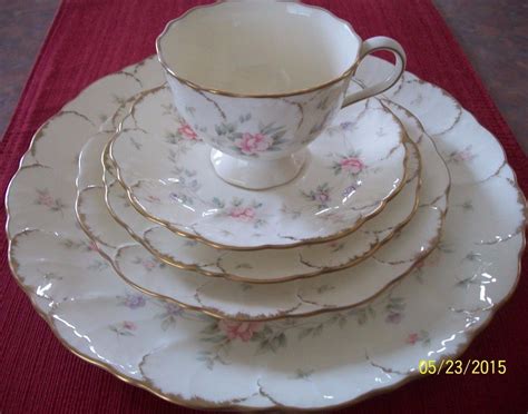 6 Mikasa Remembrance Salad Plates AB002 Ivory Bone China for sale online | eBay | Bone china ...