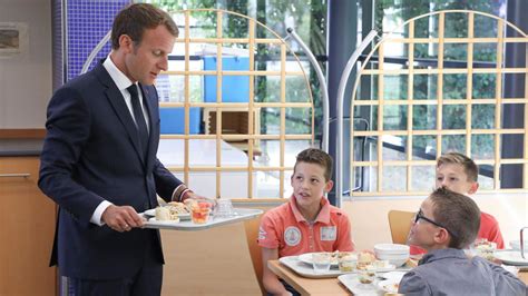 Kids News: Emmanuel Macron’s election policy to ban mobile devices in ...