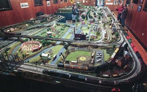 15 Amazing Model Train Layouts [WITH VIDEOS] - Toy Train Center