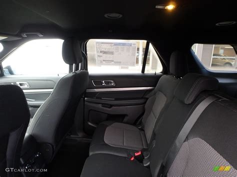 Ebony Black Interior 2018 Ford Explorer XLT 4WD Photo #124516413 ...