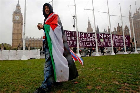 A Symbolic Vote in Britain Recognizes a Palestinian State - The New York Times