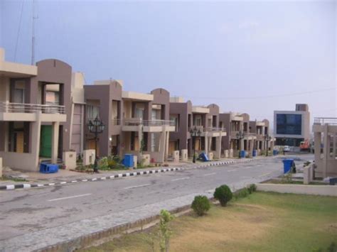 Islamabad homes designs Pakistan. | Modern Desert Homes