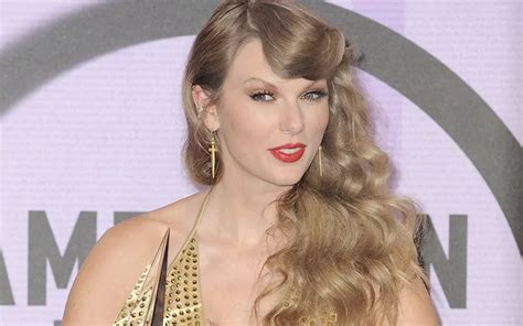 Taylor Swift's Net Worth in 2023: The Astonishing Breakdown of Her Massive Income