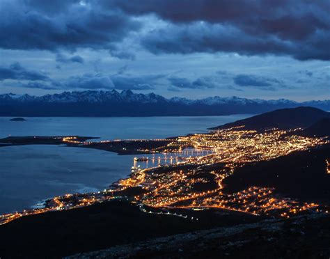 Ushuaia, Argentina : r/CityPorn