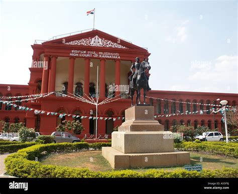 Karnataka high court hi-res stock photography and images - Alamy