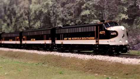 Overland Models Norfolk Southern Business Train F Units - YouTube