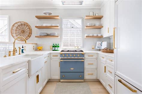 90-Square-Foot Kitchen Packs In Coastal Charm and Convenience