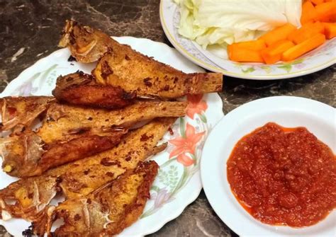 Resep Ikan Kerapu goreng oleh Sisca Octaviana - Cookpad