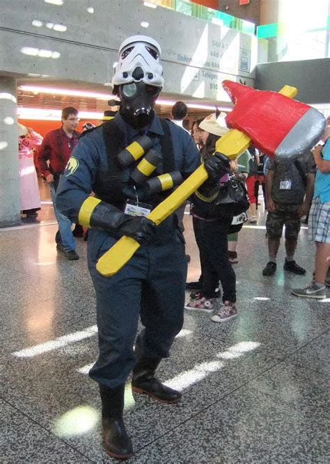 BLU Pyro cosplay by Shiroyuki9 on DeviantArt