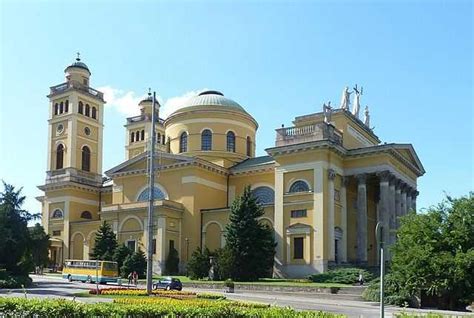 Cathedral Basilica of Eger - Wikiwand