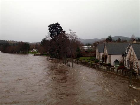 PICTURES: Aberdeenshire floods as River Dee bursts its banks