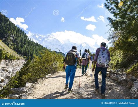 Tourists Trekking To Fairy Meadows Grassland Editorial Photography ...