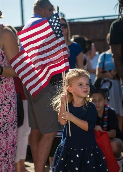 DVIDS - News - USS Chafee Returns from Western Pacific Deployment