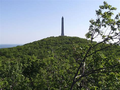 High Point State Park – Monument Trail in May | njHiking.com