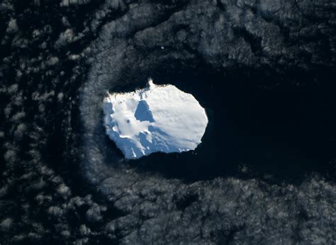 Bouvet Island: The Uninhabited Island With Its Own Top-Level Internet Domain | Amusing Planet