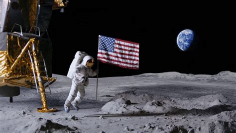 Space Astronaut Flag American America Planet GIFs - Get the best GIF on ...